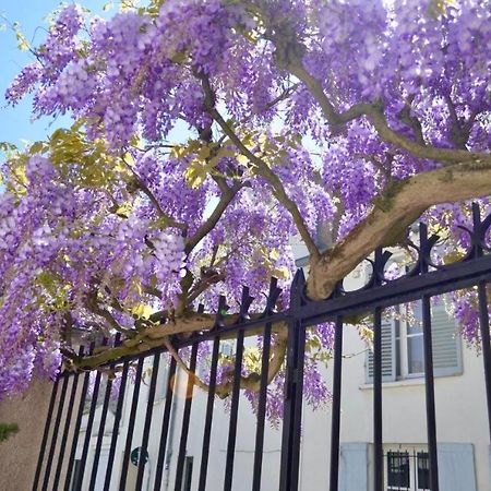 Wisteria Panzió Fontainebleau Kültér fotó